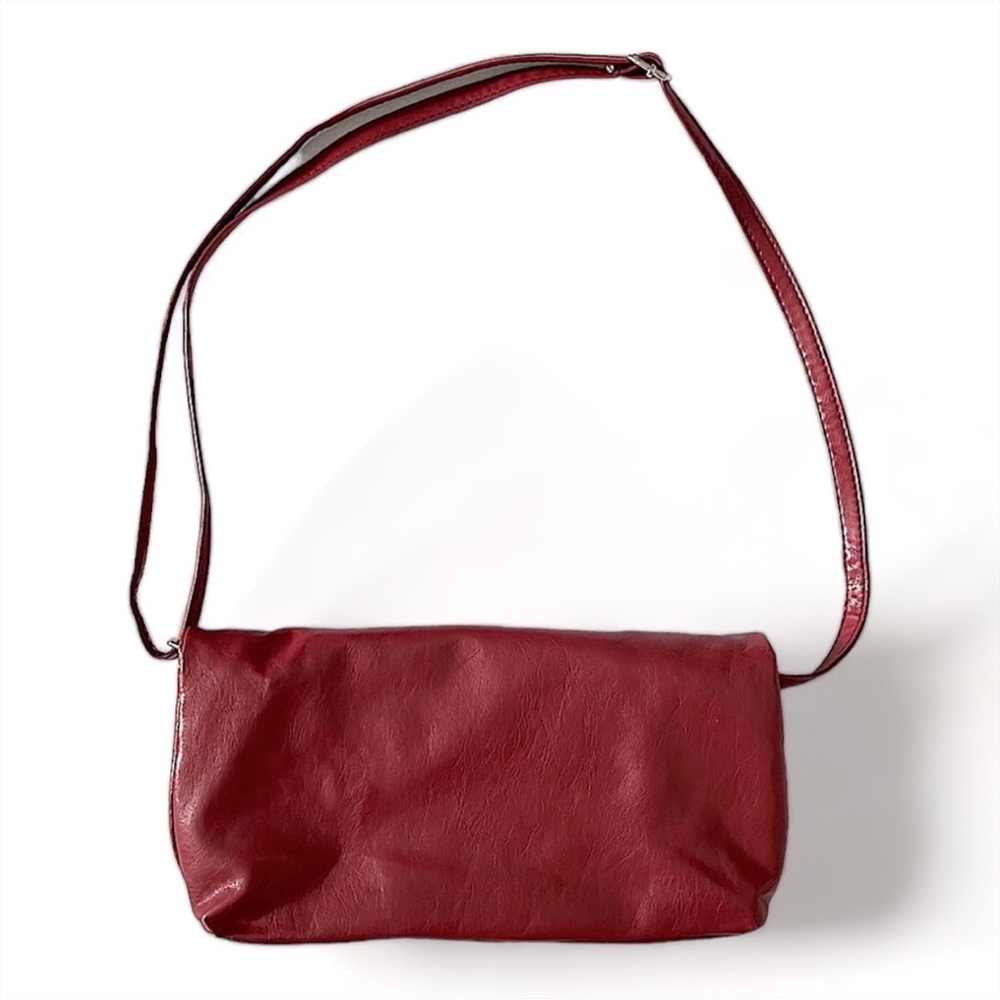 Purse | Clutch | Red | Silver Hardware | Zipper Pocket | EUC | $10